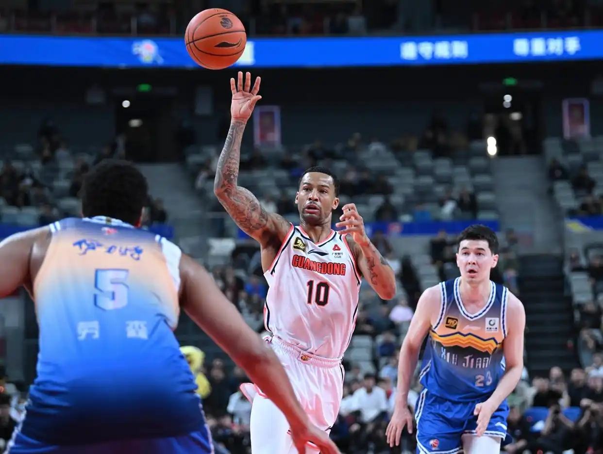 包含赛前突围战来临，广东宏远围绕NBA季后赛官宣签约，目标明确，身体对抗强度拉满的词条-开元体育网站